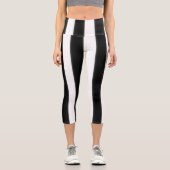黒+白ブロードストライプ カプリレギンス (正面)