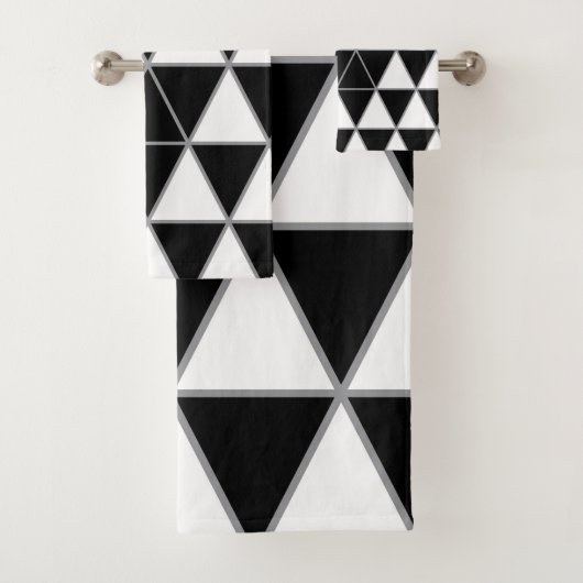 黒、白、グレーの幾何三角形パターン。 バスタオルセット (インサイチュ)