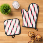 黒、白、赤の縦ストライプ列 鍋つかみ&鍋敷きセット (トップダウン)