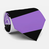 黒、紫、白のストライプ ネクタイ (ロール)