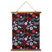 黒、赤、ピンク、紫、トンボ蝶