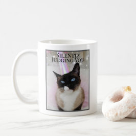 黙々とピンクのトゥツでかわいい猫を判断 コーヒーマグカップ