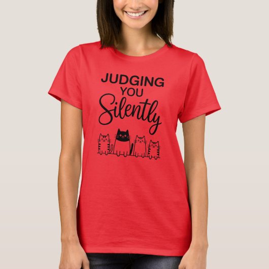 黙ってあなたをジャッジ Tシャツ (正面)