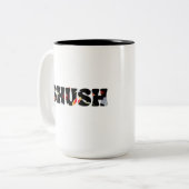 黙っ🤫楽しむて! ツートーンマグカップ (正面左)