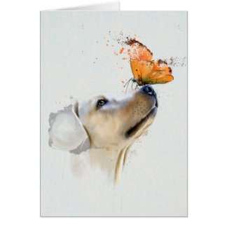 鼻の蝶を持つゴールデン・リトリーバー