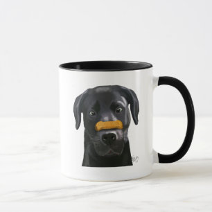 鼻の骨を搭載する黒いラブラドール マグカップ