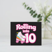 １０歳の誕生日おめでとう！ ローラースケートで１０年を記念しよう！ ポストカード (スタンド正面)