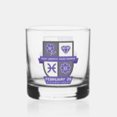 2月19〜29日生まれのためのPisces Birthday Crest™ ウイスキーグラス (裏面)