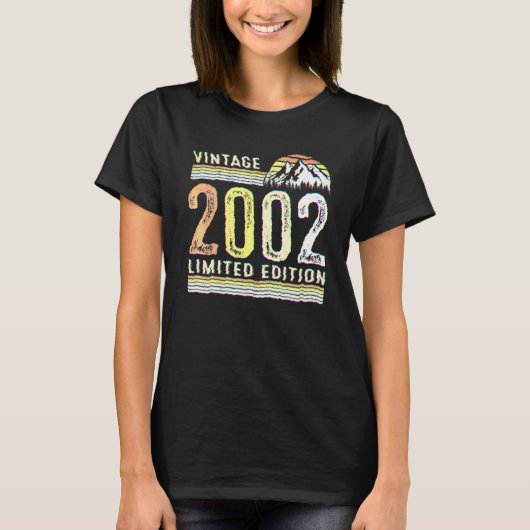 20歳のレトロ2002年 20歳の誕生日 Tシャツ (正面)