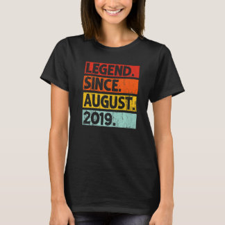 2019年8月生まれの伝説 ヴィンテージ3歳 3才の誕生日 Tシャツ
