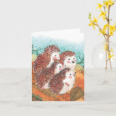 4匹の若いハリネズミのイラスト カード (黄色い花)