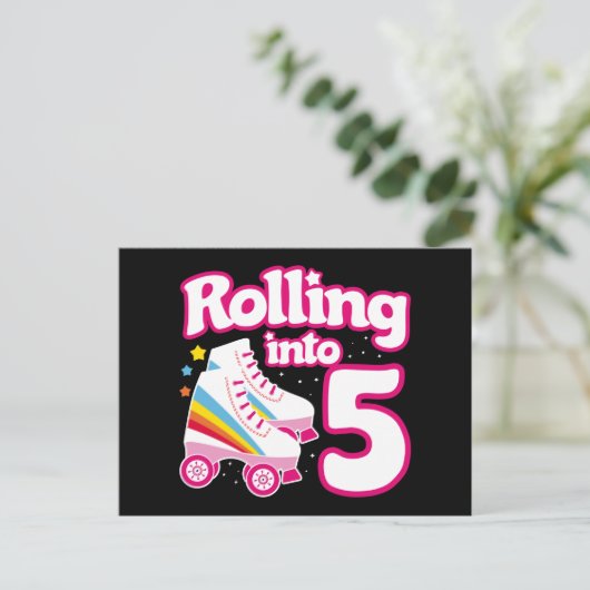 ５歳の誕生日 ローラースケートでお祝い！５才になってスケートデビュー ポストカード (スタンド正面)