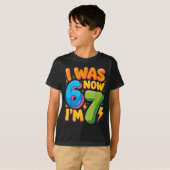 ６歳から７歳へ！7歳の誕生日おめでとう！男の子 女の子 Tシャツ (正面フル)