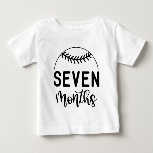 7ヶ月 野球 赤ちゃんの成長記録 ベビーTシャツ (正面)