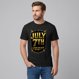 7月7日 誕生日 レジェンドは作られる ゴールドの稲妻 Tシャツ