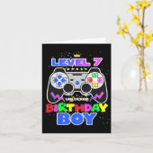 7歳の誕生日おめでとう!レベル7到達のゲーマー男子 カード (黄色い花)