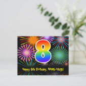 8歳の誕生日 – 楽しい花火模様+虹色の8 ポストカード (スタンド正面)