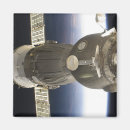 地球 宇宙 マグネット 宇宙飛行士を検索する