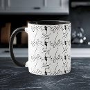 線画 マグカップ 黒と白を検索する