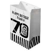 0の白黒の誕生日のギフトバッグの70写真 ミディアムペーパーバッグ (正面アングル)