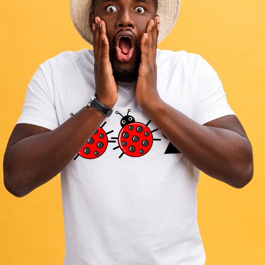 🐞002、かわいいピックボールladybird tシャツ