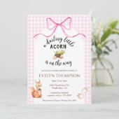 009 Fuchsia Squirrel Acorn Gingham Baby Shower 招待状 (スタンド正面)