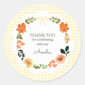 015 Lemon Yellow Floral Gingham Baby Shower ラウンドシール (正面)