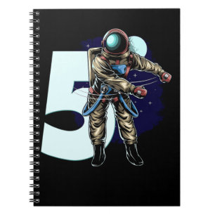 01.5人目の誕生日ボーイが5年間宇宙飛行士に浮遊 ノートブック