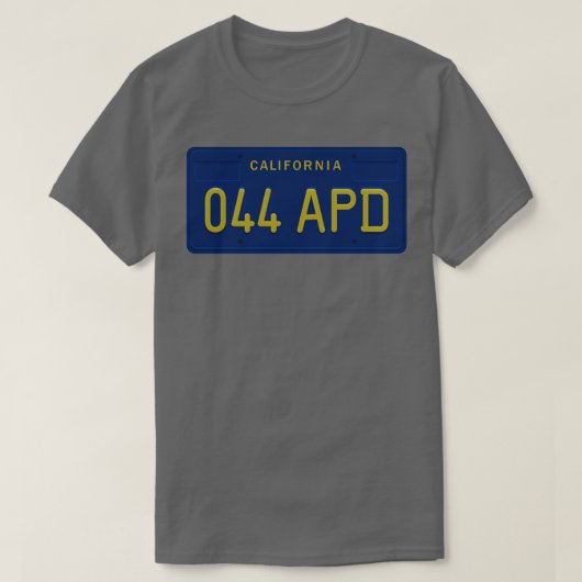 044 APD CaliforniaライセンスプレートLt Tシャツ (デザイン正面)