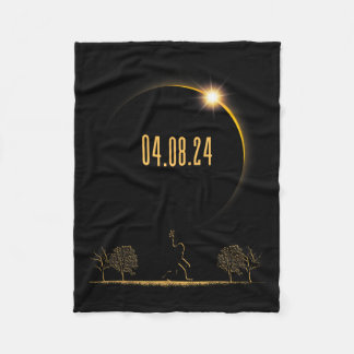 04.08.24 Eclipse 太陽の 2024 フリースブランケット