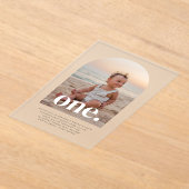 1つのアーチ型フォトファースト誕生日 アクリル招待状 (レイダウン)