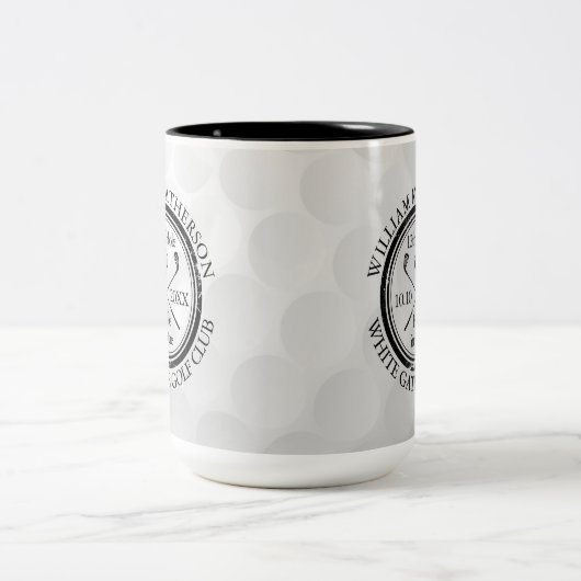 1つのゴルフボパーソナライズされたールの穴 ツートーンマグカップ (中央)