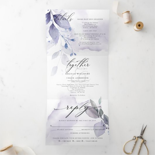 1つのトリフォルの水の色の紫結婚色の葉 三つ折り招待状 (内部)