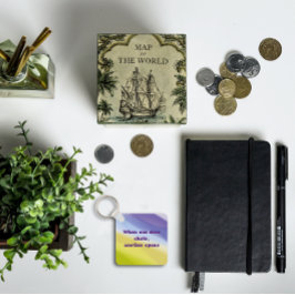 1つのドアがことわざウィズドラベンダーを開く キーホルダー