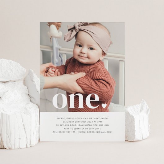 1つのハートフォトファースト誕生日招待状 招待状
