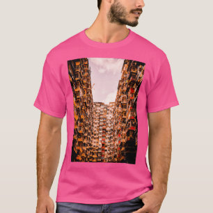 1つのフレームに多数の住宅 Tシャツ