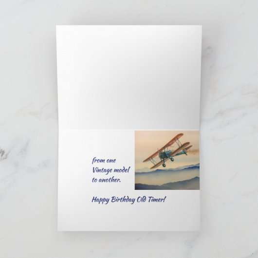 1つのヴィンテージのモデル第99誕生日からのおもしろいの複葉機 カード (内部)