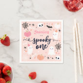 1つの不気味かわいいハロウィーン幽霊1st誕生日デコール スタンダードカクテルナプキン (インサイチュ)