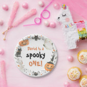 1つの不気味かわいいハロウィーン幽霊1st誕生日デコール ペーパープレート (パーティー)