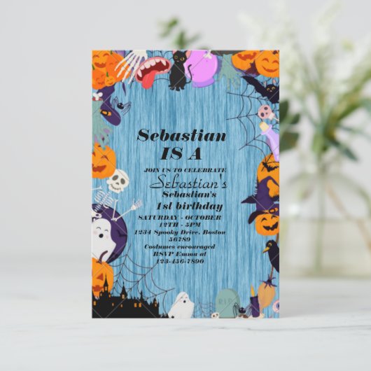 1つの不気味かわいいハロウィーン幽霊1st誕生日パーティー 招待状 (スタンド正面)