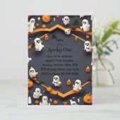 1つの不気味かわいいヴィンテージハロウィーン1歳の誕生日 招待状 (スタンド正面)