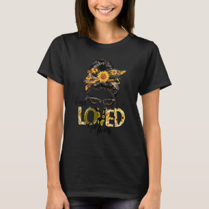 1つの愛するママ乱雑Bun女性バレンタインデー Tシャツ