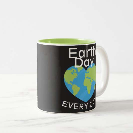 1つの愛1つの地球、地球の日、私たちの救地球 ツートーンマグカップ (正面右)