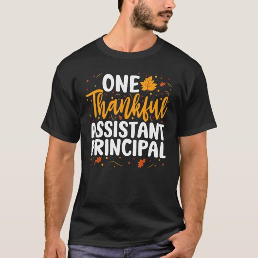 1つの感謝のアシスタント主な秋感謝祭 Tシャツ (正面)