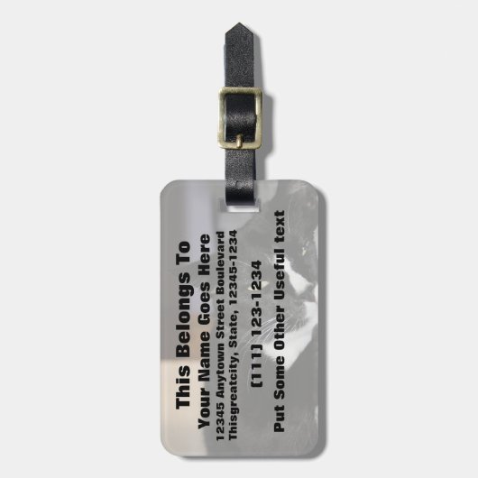 1つの目タキシード猫の白黒にあること開いた ラゲッジタグ (正面縦)