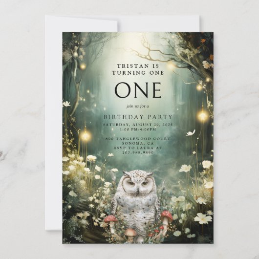 1つの魅惑の森フクロウの誕生日を飾る 招待状 (正面)