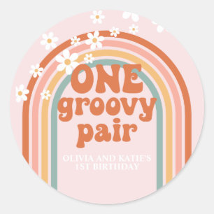 1つのGroovyペアデイジーレインボー1st誕生日 ラウンドシール