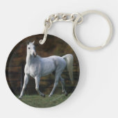 1つを走っているアラビアの馬 キーホルダー (裏面)