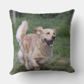 1つを走っているゴールデン・リトリーバー クッション (裏面)
