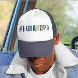 #1グランドパトラッカーハット | ギフトクールギフト | レトロ キャップ<br><div class="desc">この「#1 GRANDPA」トラックはっきりしたカー・ハットで本当に彼は一種のGrandpaを示す！柔らかいヴィンテージの配色でレトロなブロックタイポグラフィを搭載し、この通気性のメッシュバックキャップは、父の日、誕生日、または単に「私たちはあなたを愛している」と言うために完璧な贈り物を作る素晴らし🧢なぜそれが衣服に合うクラシック・衣服スナップバック・ゆったりとしたに快適で軽量なギフト素晴らし・おじいさん、見クール・</div>